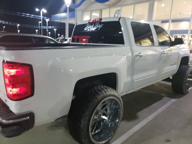 Pre Owned 2015 Chevrolet Silverado 1500 Lt Rwd Crew Cab Pickup